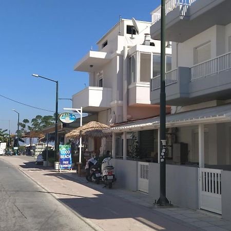 Bright & Comfy Apartments Near The Beach コス・タウン エクステリア 写真