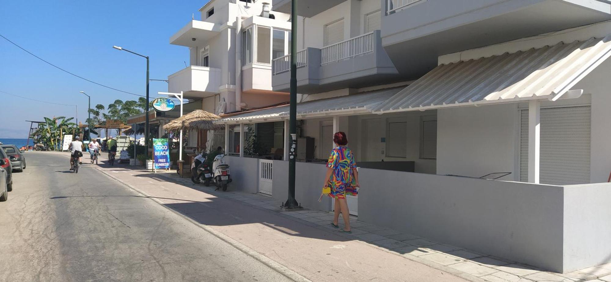Bright & Comfy Apartments Near The Beach コス・タウン エクステリア 写真